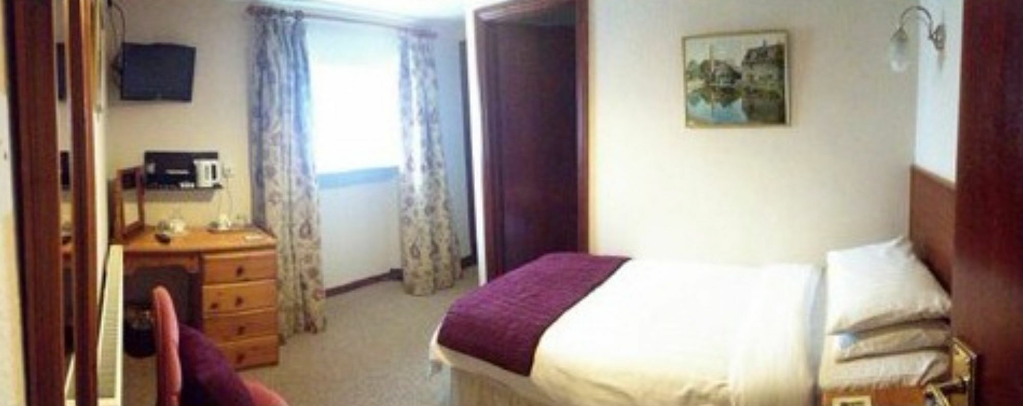 The Lansdowne Guest House Bourton-on-the-Water Ngoại thất bức ảnh A bedroom at the hotel
